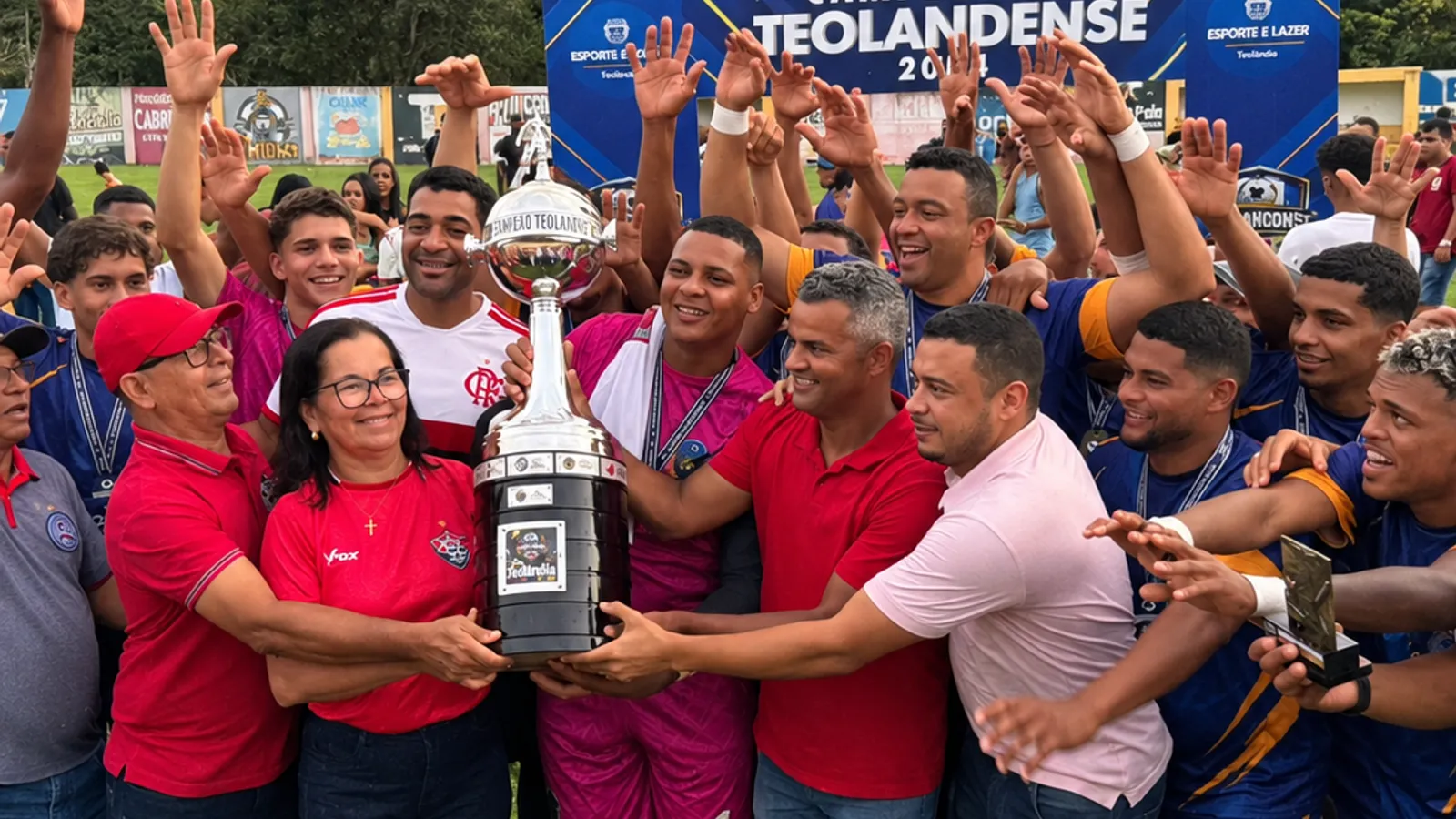 Novolândia celebra conquista no Campeonato Teolandense