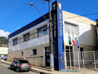 Prefeitura de Gandu convoca servidores para recadastramento